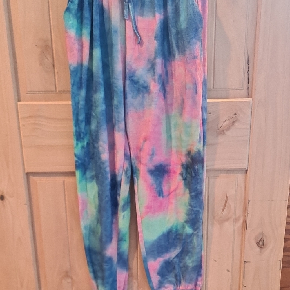 Tie-Dye Short Sleeve Jumpsuit - Picture 3 of 4